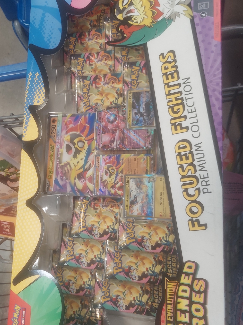 Focused Fighters Premium Collection - Pikachu V Box (Yellow)